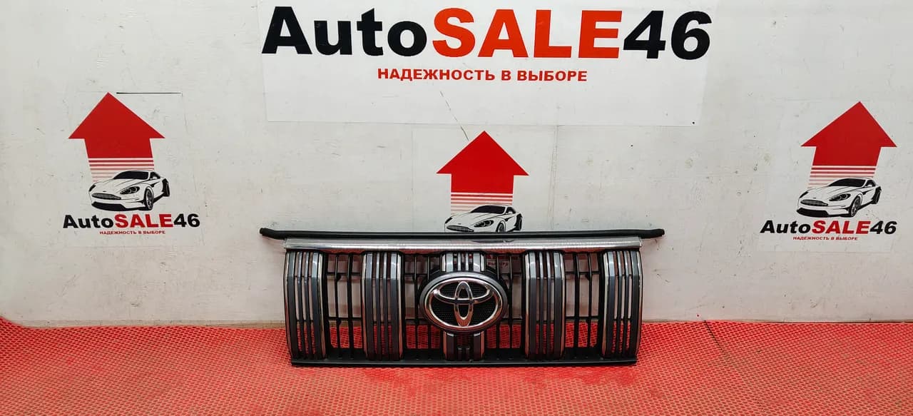 Решетка радиатора Toyota Land Cruiser Prado 150