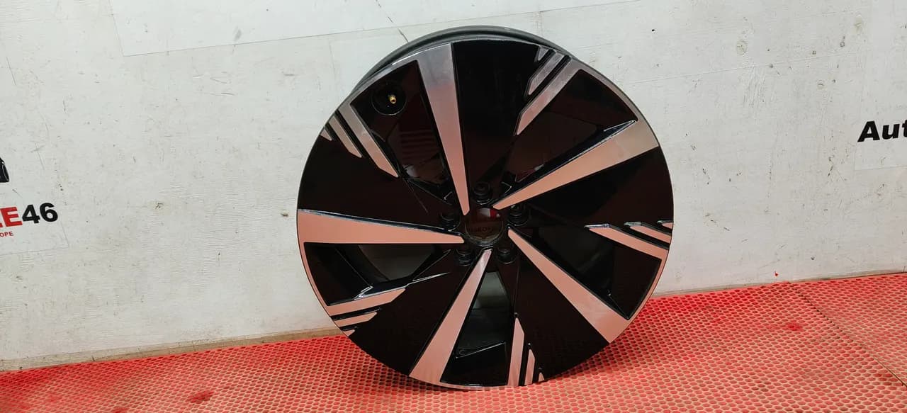 Литые диски Geely 8×R20 5×108