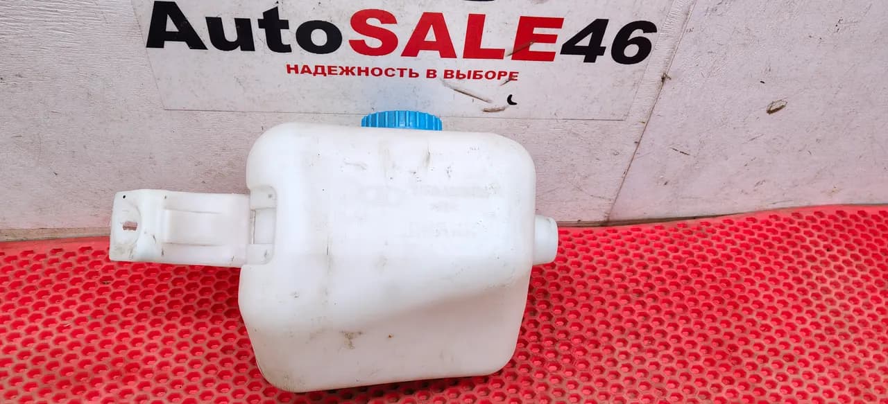 Бачок омывателя LADA Granta