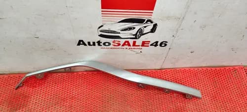 Накладка переднего бампера Geely Atlas Pro