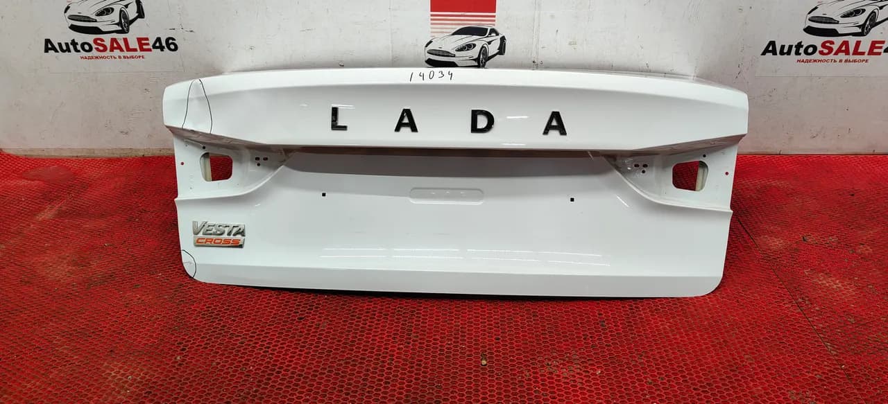 Крышка багажника LADA Vesta Cross