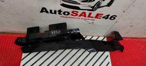 Молдинг под фару Haval H3 правый
