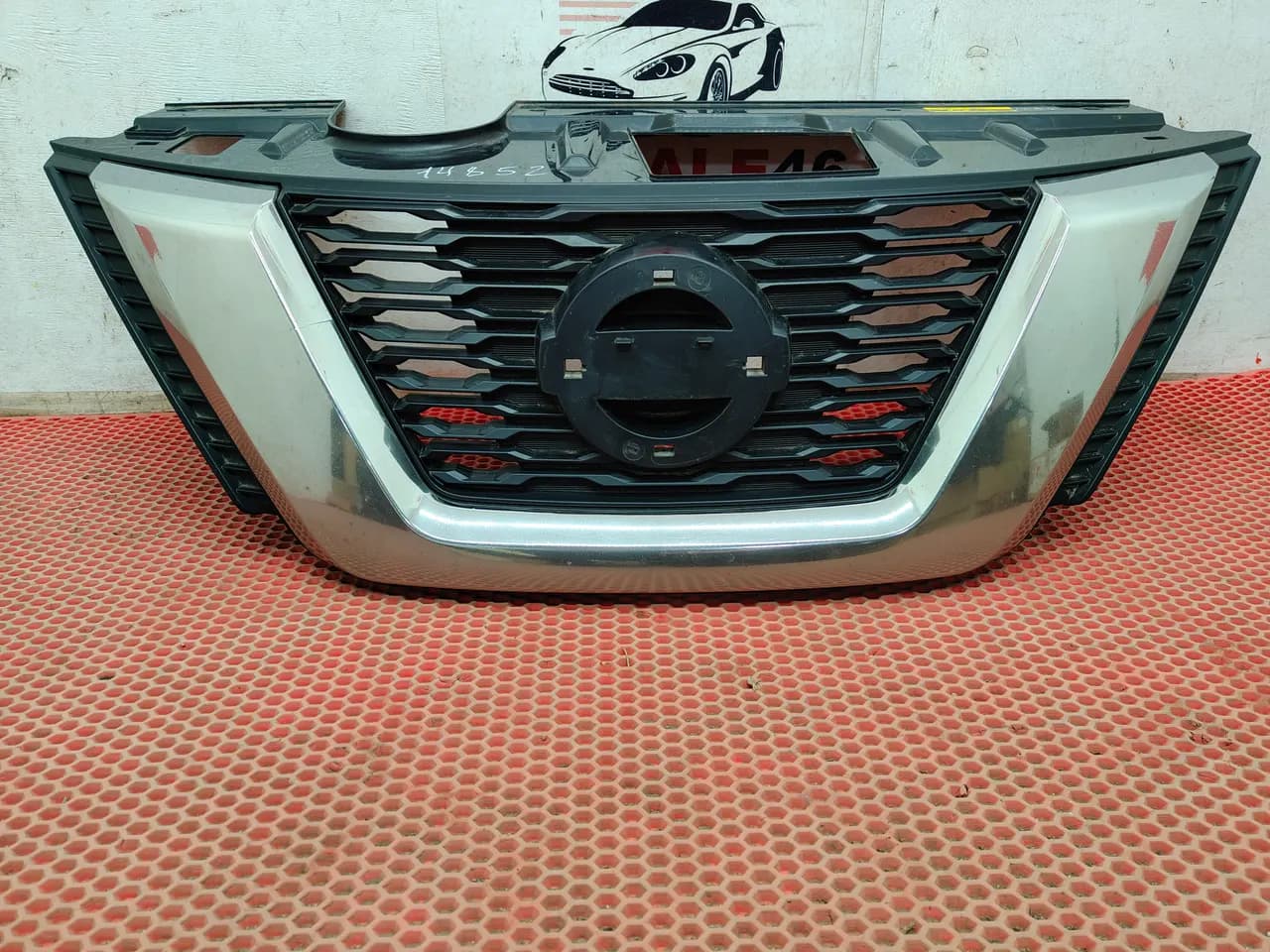 Решетка радиатора Nissan Qashqai J11 2017-2025
