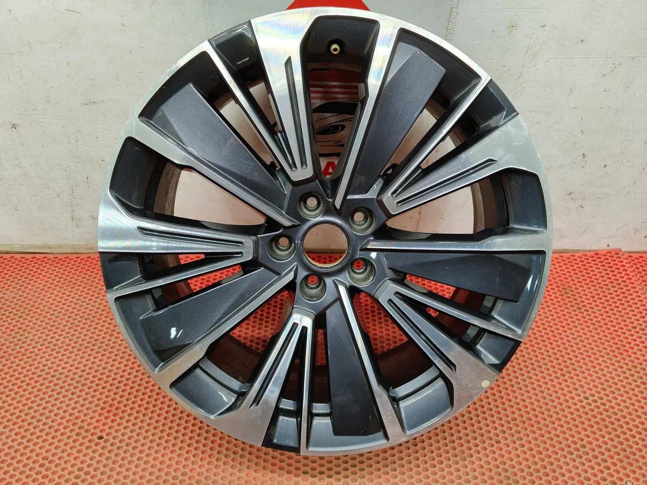 Литые диски Jetour 7×R19 5×108