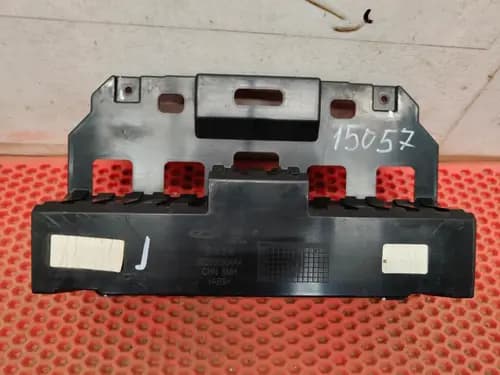 Кронштейн решетки Tiggo 4 2024–н.в