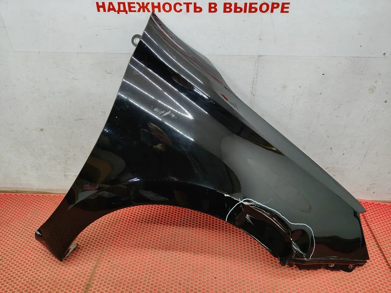 Крыло переднее правое LADA Granta FL 2018–н.в