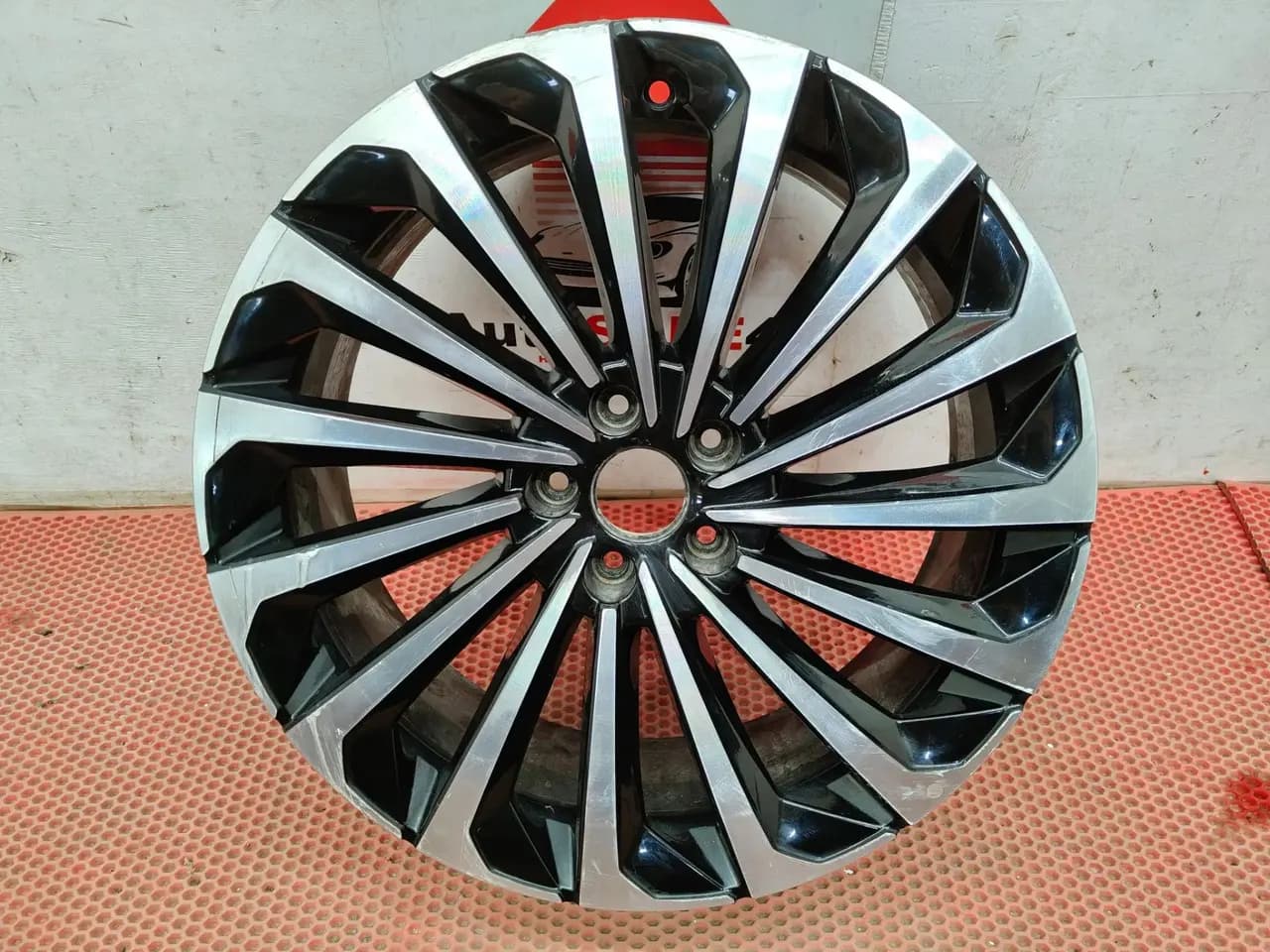 Литые диски EXEED 7×R19 5×108