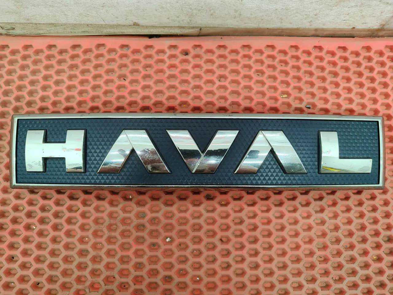 Эмблема передняя Haval Jolion 2021-н.в