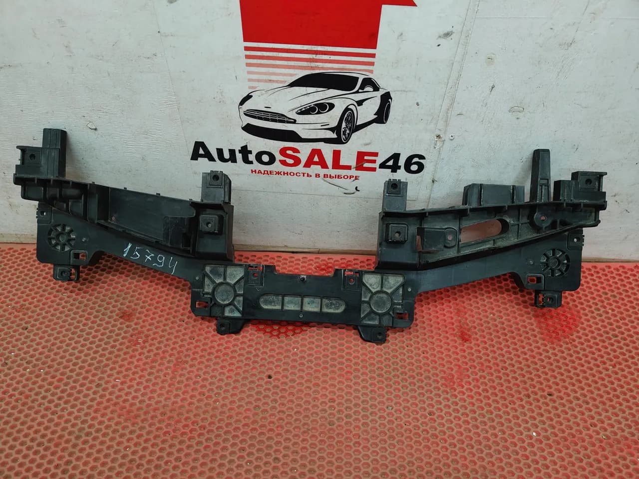 Кронштейн решетки радиатора Haval F7 2019-2024