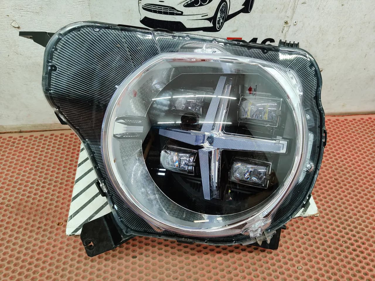 Фара левая Haval H3