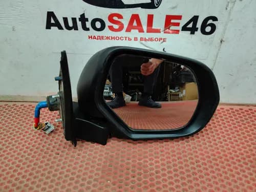 Зеркало правое Mitsubishi Pajero Sport III
