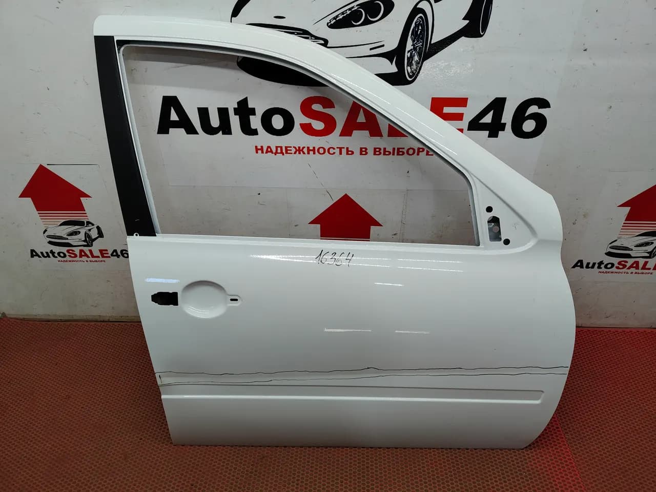 Дверь передняя правая Lada Granta FL