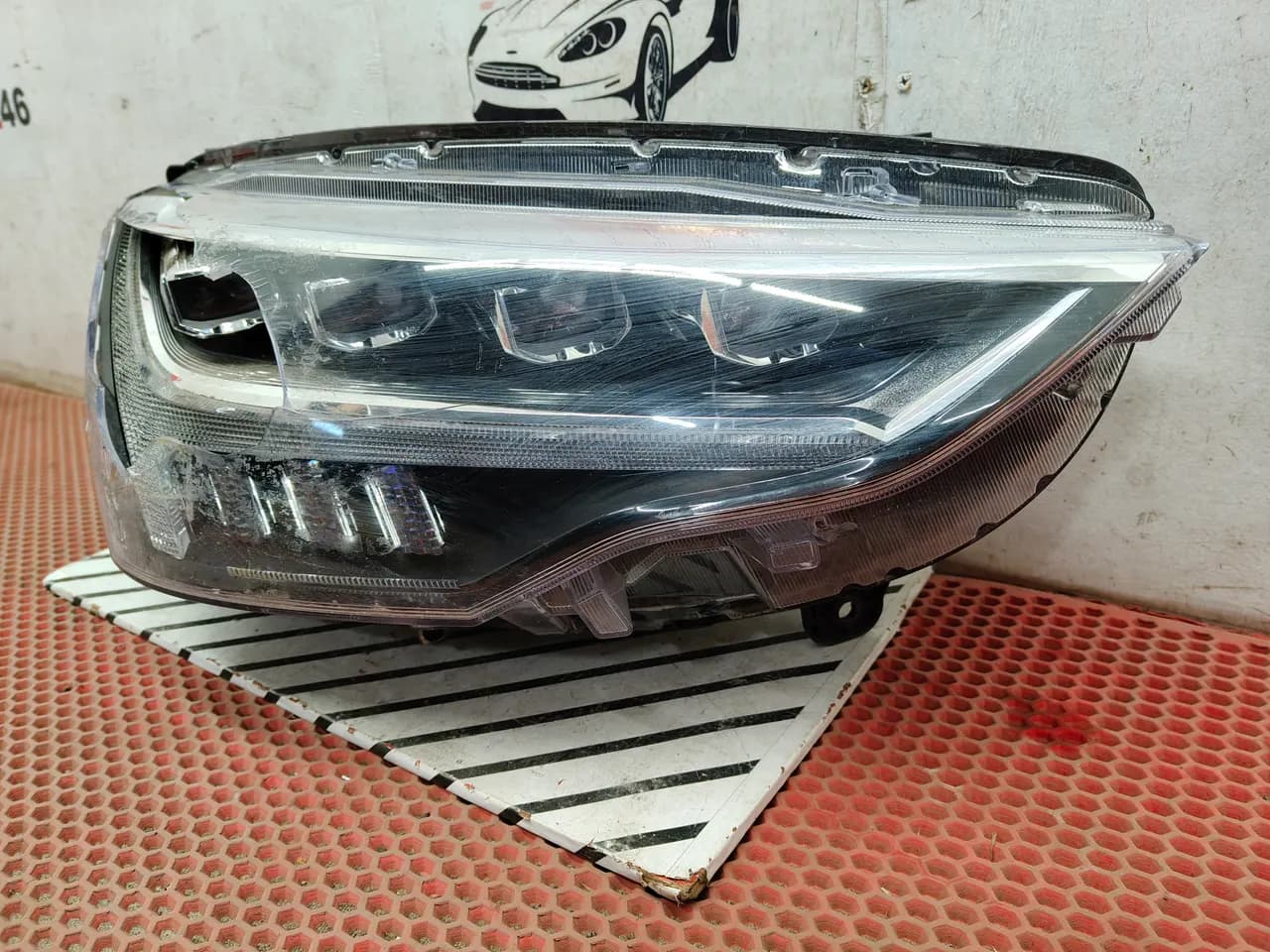 Фара правая Haval Jolion LED донор
