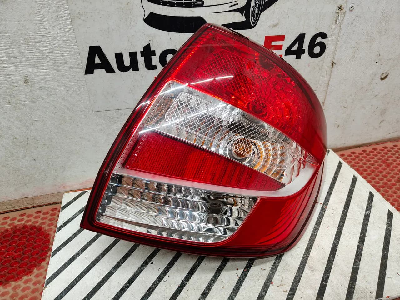 Фонарь правый Lada Granta FL седан