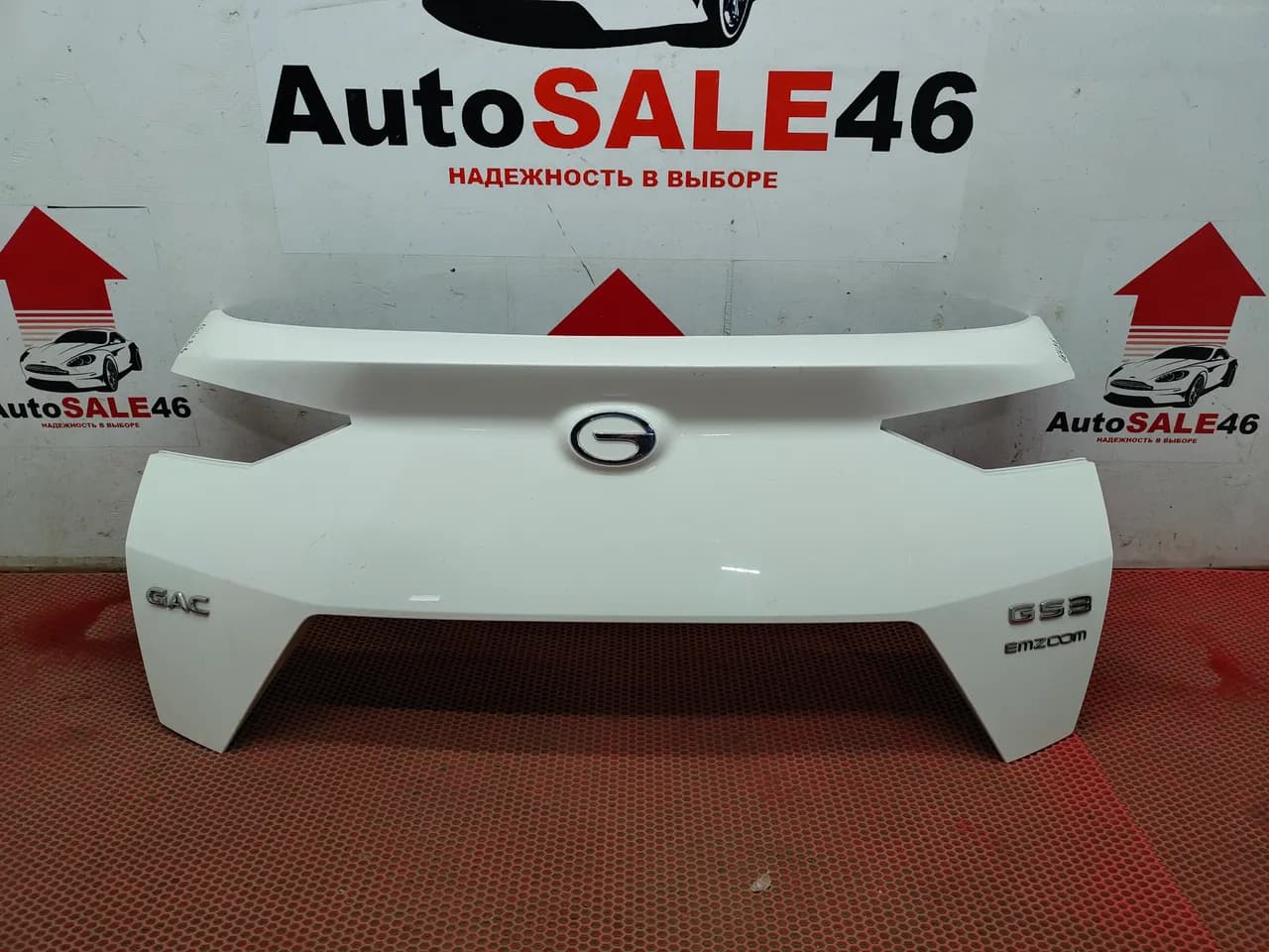 Накладка крышки багажника GAC GS3