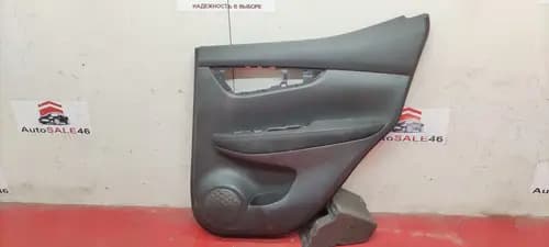 Обшивка двери задней правой Nissan Qashqai J11