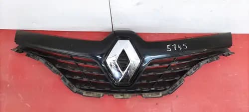 Решетка радиатора Renault Kaptur