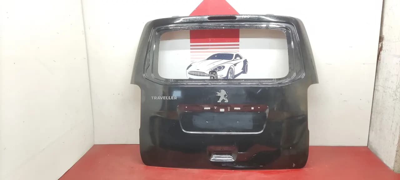 Крышка багажника Peugeot Traveller