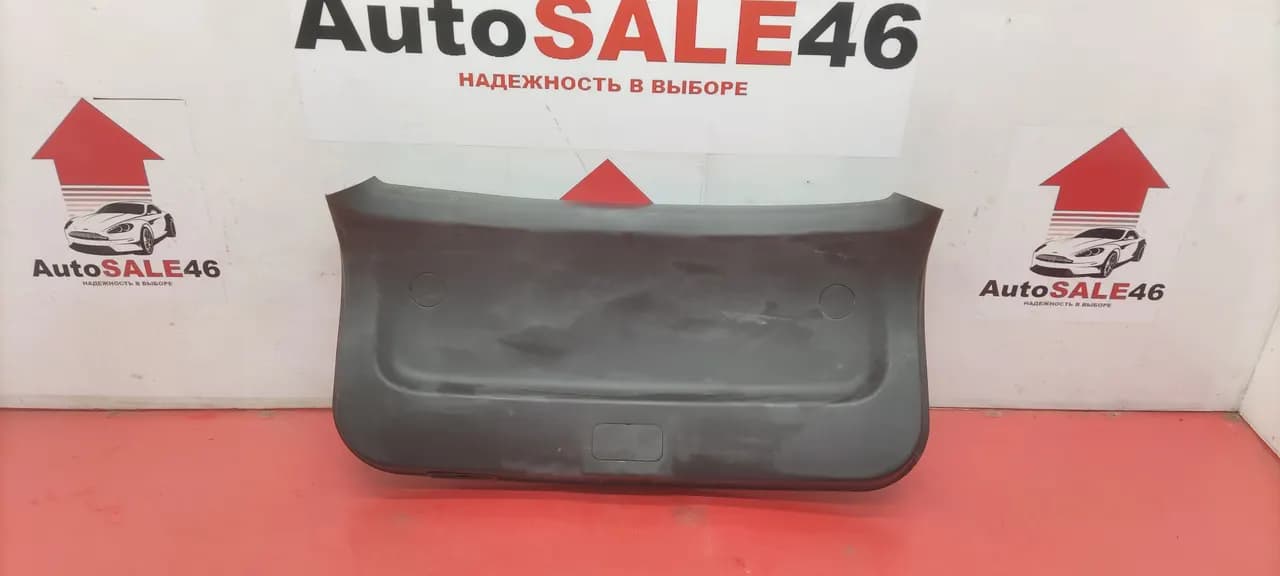 Обшивка крышки багажника Haval F7x