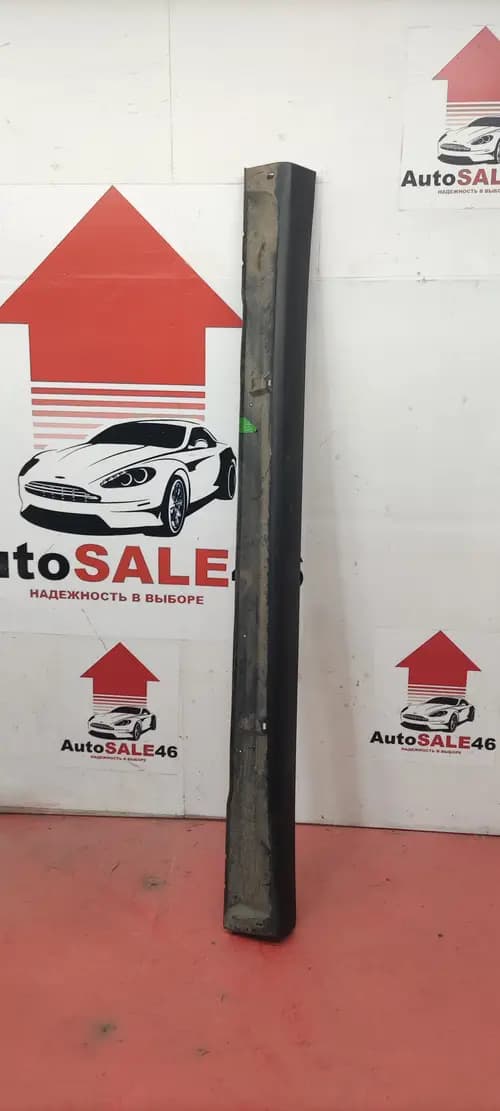 Накладка порога правого Mitsubishi Outlander 3