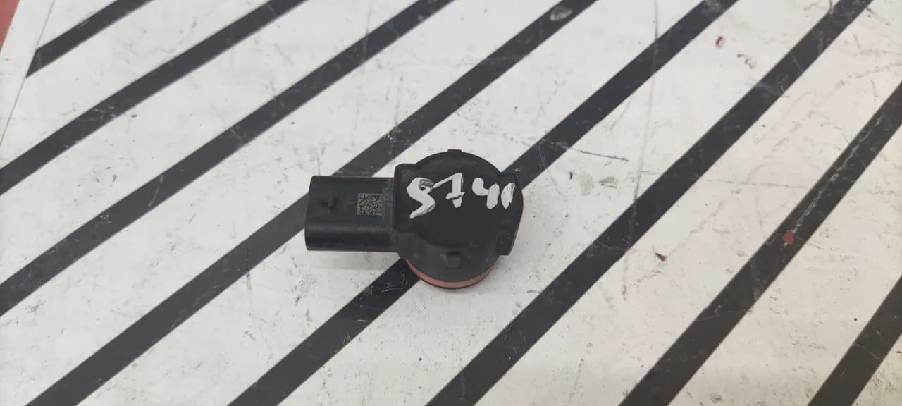 Датчик парковки Geely Tugella