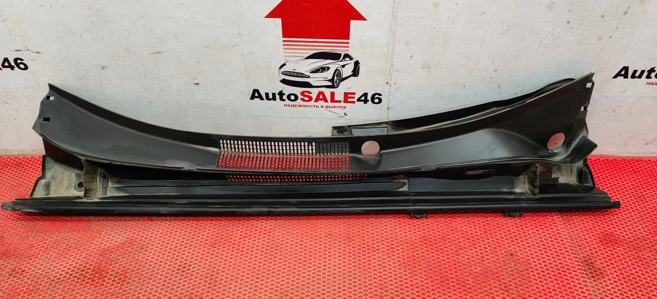 Жабо Toyota Rav4 XA50
