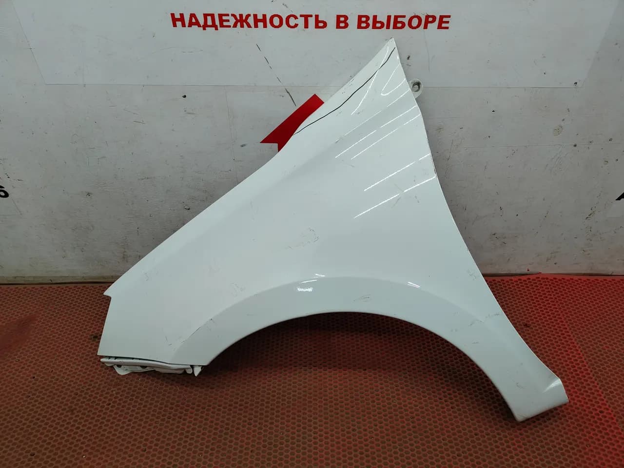 Крыло переднее левое Lada Granta FL Cross