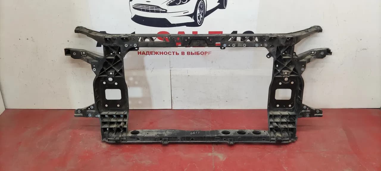 Панель передняя Hyundai Tucson 4