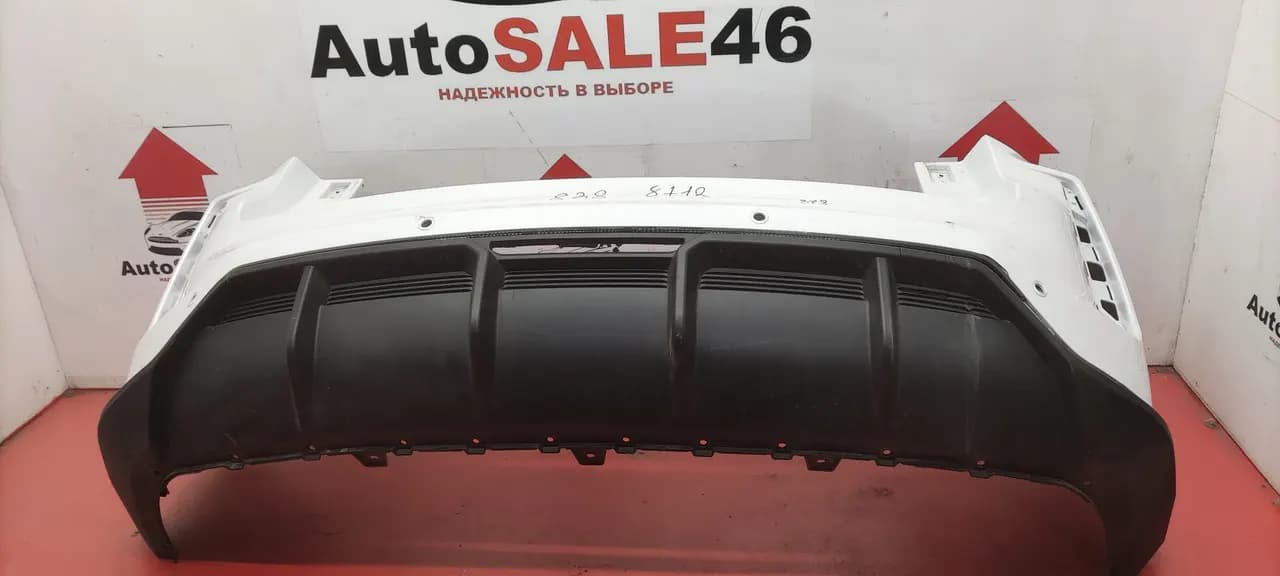 Задний бампер Haval F7x c дефектами